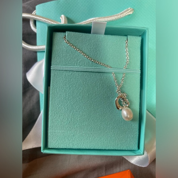 Tiffany & Co. Silver Necklace with Pearl Pendant - Picture 1 of 5